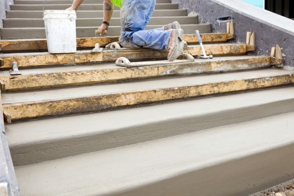 Concrete Steps Pouring in Pensacola
