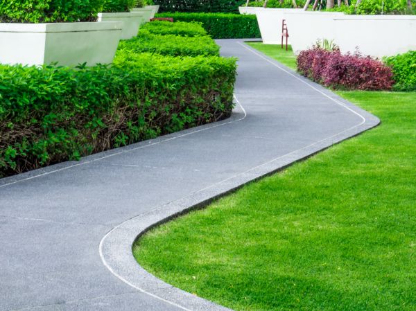 Walkway Curb Installation in Pensacola