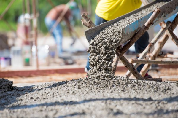 Backyard Concrete Pouring in Pensacola