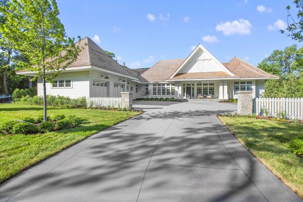 Cost of Driveway Concreting in Pensacola